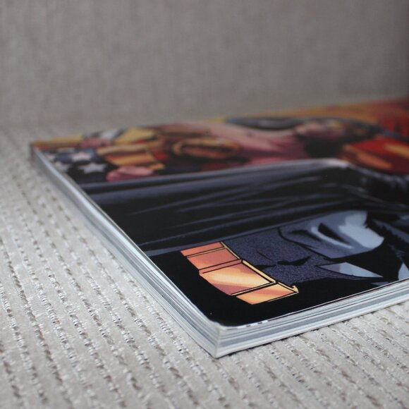 FREE*❤️TRINITY Batman Superman Wonder Woman Vol.1-3 Matt Wagner comic book - Picture 3 of 5